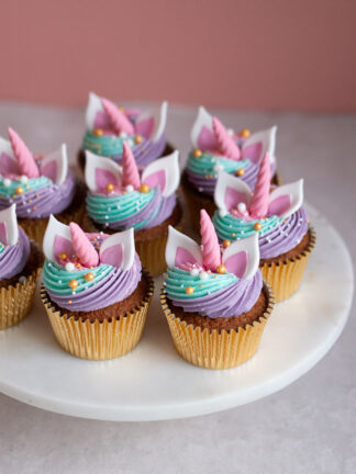 Yksisarvis kuppikakkuja